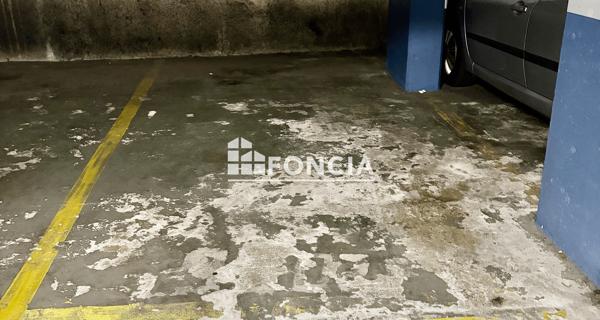 À vendre Parking 15 m² - Saint-germain-en-laye 78100