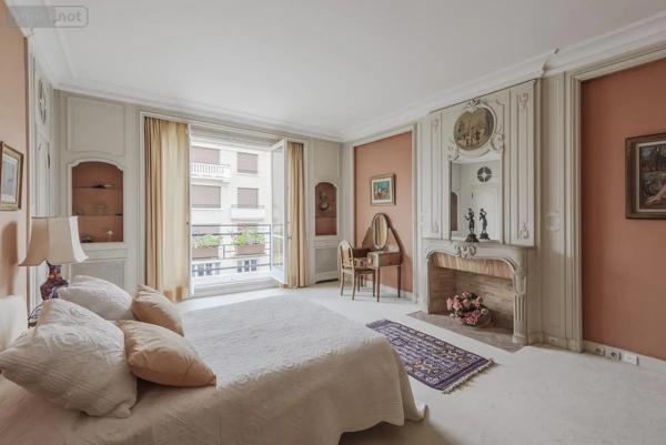 Achat - Maison Neuilly-sur-Seine 92200 10 pièces 435 m 2 206 m 2