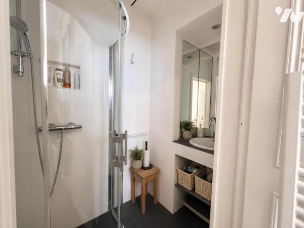 Appartement rue de la Monnaie T6 avec garage et ascenseur 