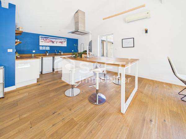 Jolie Maison individuelle, 2 terrasses, 2 chambres.