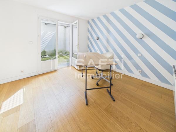 Jolie Maison individuelle, 2 terrasses, 2 chambres.