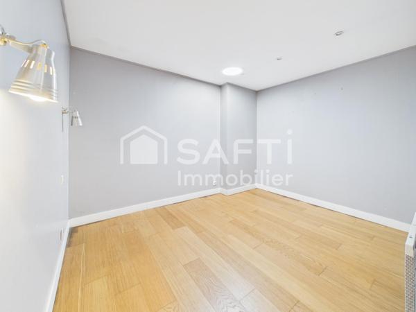 Jolie Maison individuelle, 2 terrasses, 2 chambres.