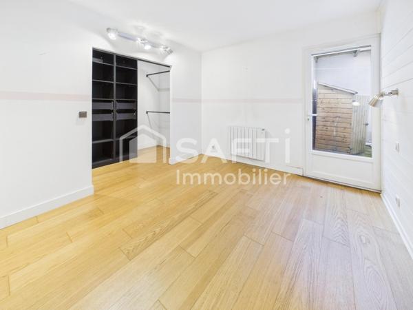 Jolie Maison individuelle, 2 terrasses, 2 chambres.