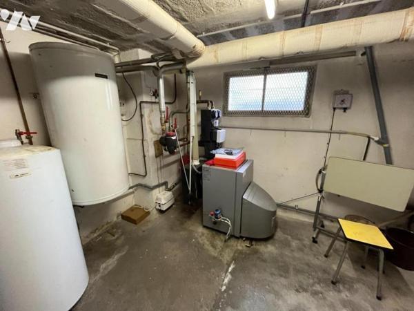 MAISON SUR SOUS-SOL COMPLET