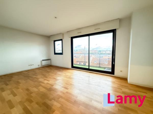 Appartement + stationnement