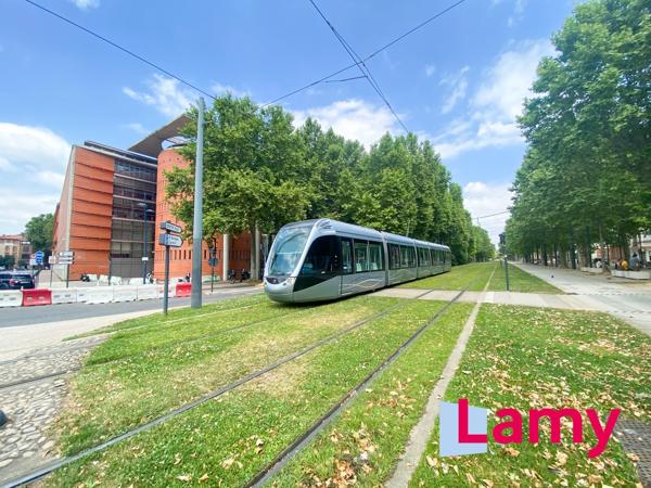 Appartement + stationnement