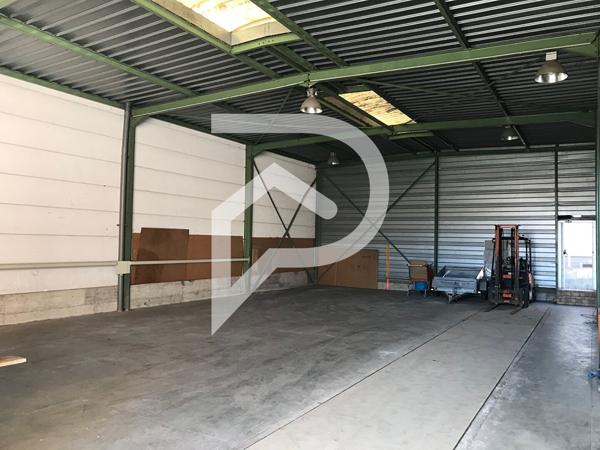 Local d'activité 800 m2