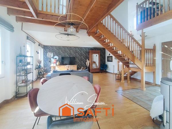 Duplex lumineux et aux volumes généreux