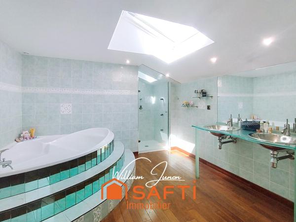 Duplex lumineux et aux volumes généreux