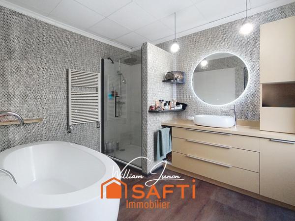 Duplex lumineux et aux volumes généreux