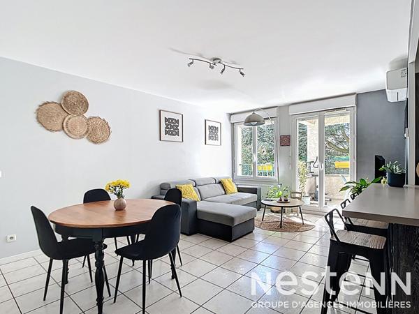 RILLIEUX VILLAGE APPARTEMENT T4 - 3 CHAMBRES AVEC BALCON, CAVE ET BOX FERME