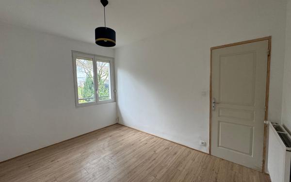 Maison à louer    3 pièces • 61,54 m2 Limoges