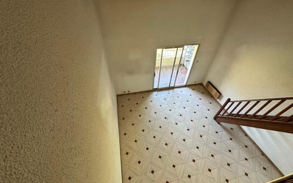 Appartement à vendre    4 pièces • 60 m2 Six-Fours-les-Plages