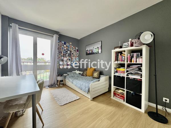 Appartement 5 pièces - 125 m² Exclusivité efficity