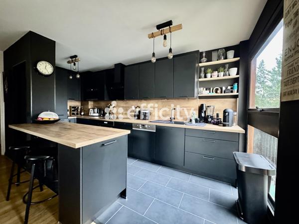 Appartement 5 pièces - 125 m² Exclusivité efficity