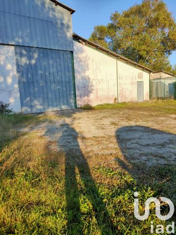 Immeuble à vendre 810 m² Bréville