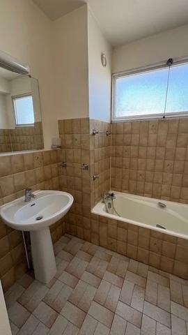 APPARTEMENT T3 A LOUER - LYON 6EME ARRONDISSEMENT Les Charmettes-Lafayette 85.14 m 2 1 350 € charges comprises par mois