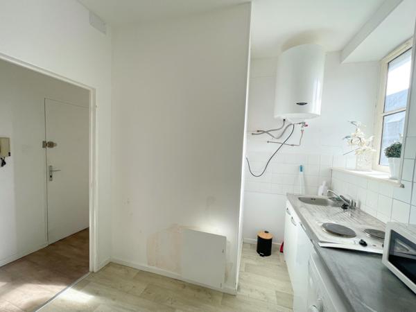 À découvrir : appartement lumineux de 50 m² avec cave et espace extérieur