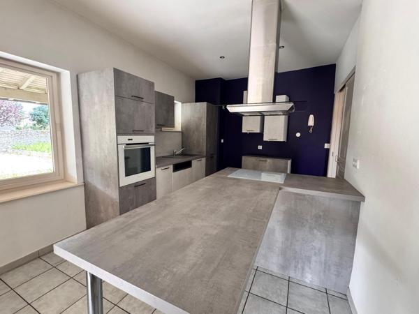Maison 7 pièces de 197 m² à Anse