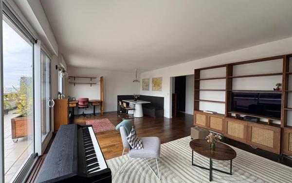 Appartement à louer    5 pièces • 94,13 m2 Paris 19