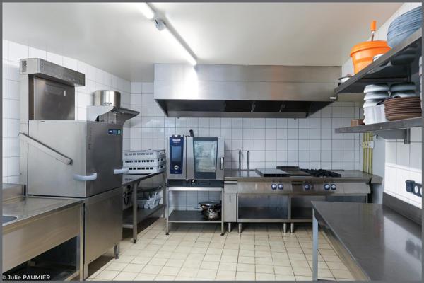 FONDS DE COMMERCE BAR, CAVE & RESTAURANT – BUIS-LES-BARONNIES