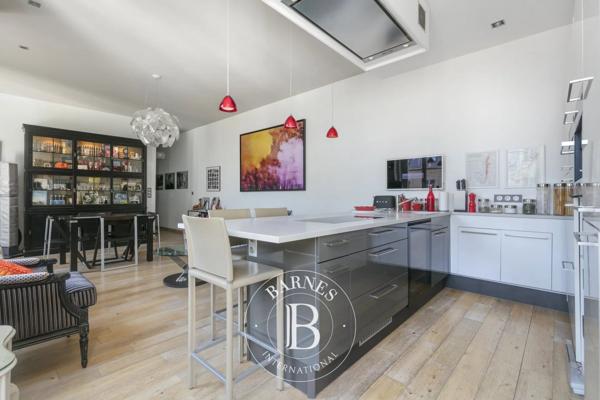 Paris 8ème, Appartement 1 Chambre -  62 m² à vendre