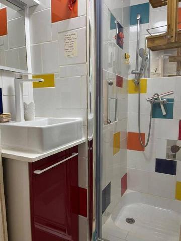 BEL F1 MEUBLÉ - PROXIMITE ECOLE D'ARCHITECTURE