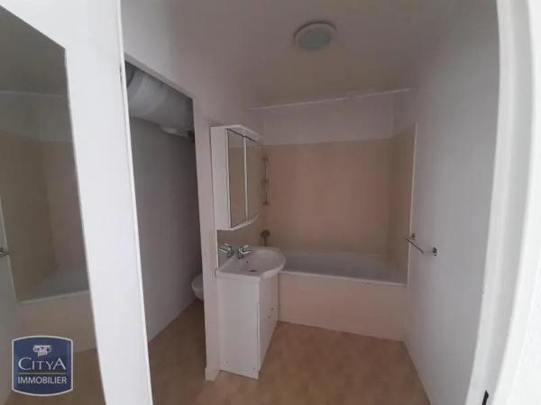 Appartement à louer 2 pièces 29.09m² Clermont-Ferrand (63000)