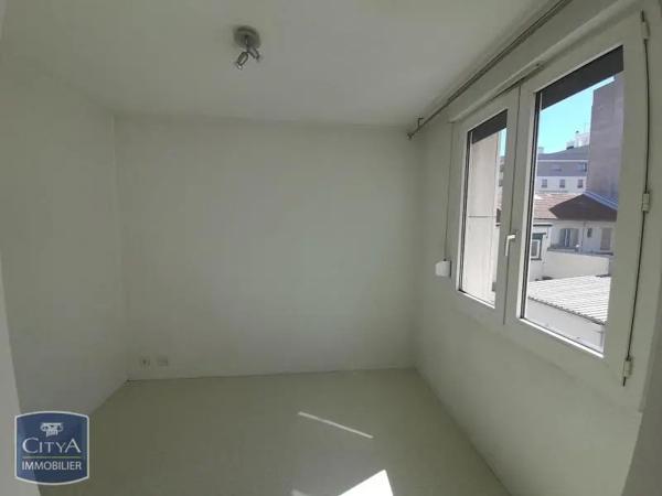 Appartement à louer 2 pièces 29.09m² Clermont-Ferrand (63000)