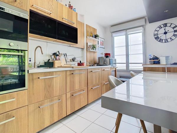 T3 – MEUBLE – 69003 – LYON