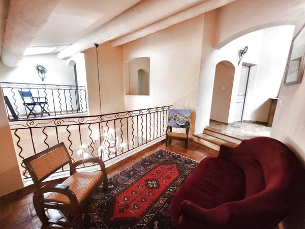 Aubagne (13400) BASTIDE / MAISON - AUBAGNE - 362 m² sur terrain de 9753 m² - Piscine - AU CALME et SANS AUCUN VIS-à-Vis