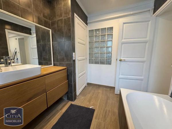 Appartement à louer 3 pièces 81.44m²