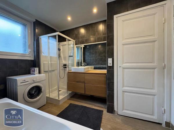 Appartement à louer 3 pièces 81.44m²