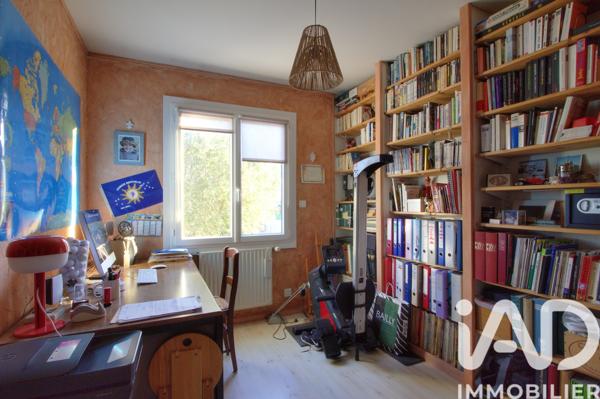 Maison à vendre 5 pièces 131 m² Saint-Loup-Cammas