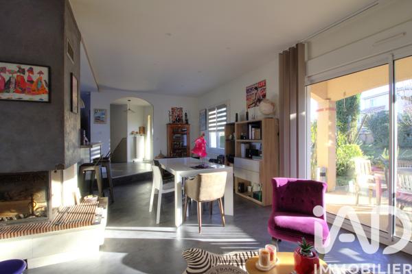 Maison à vendre 5 pièces 131 m² Saint-Loup-Cammas