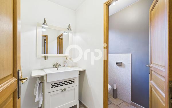 Maison à vendre    7 pièces •  Fayence