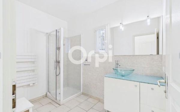 Maison à vendre    7 pièces •  Fayence