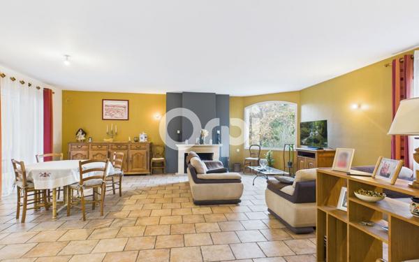 Maison à vendre    7 pièces •  Fayence