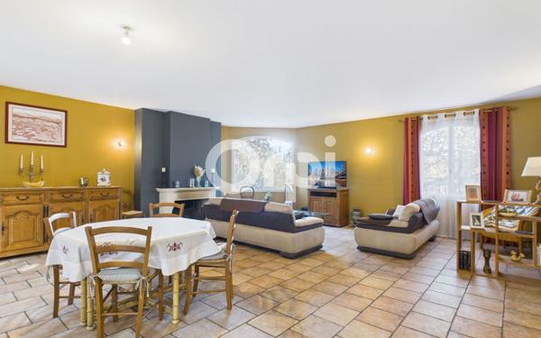 Maison à vendre    7 pièces •  Fayence