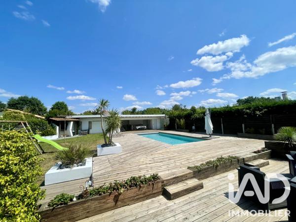 Maison à vendre 7 pièces 146 m² Eysines