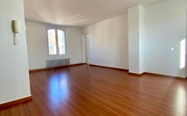 Appartement à louer    3 pièces •  Amiens