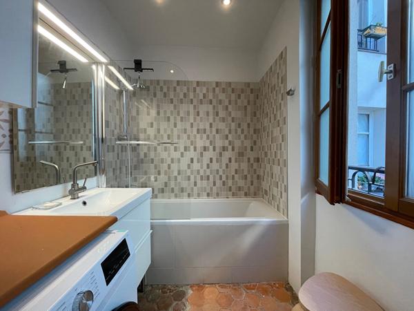 Magnifique duplex à Bastille avec charme de l'ancien