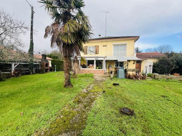 Maison à vendre |  Saint-Aigulin |  6 pièces | 132 m²