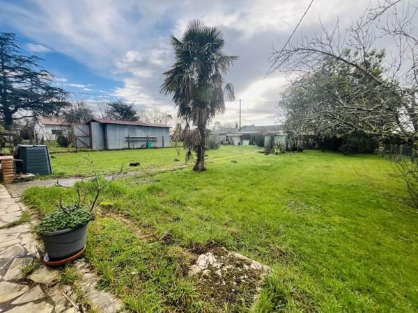 Maison à vendre |  Saint-Aigulin |  6 pièces | 132 m²