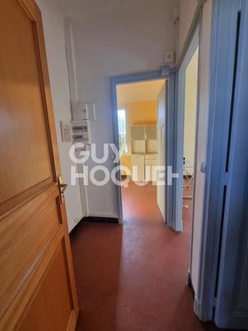 Maison avec fort potentiel ! Idéale pour famille ou investissement !