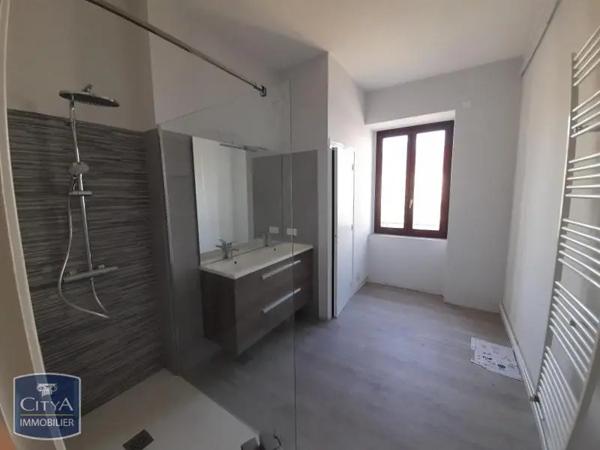 Location appartement 3 pièces de 86.29m²