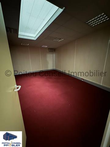 LOCATION LOCAL D’ACTIVITE AVENUE DE LA ROCHELLE BESSINES NIORT 1241m2