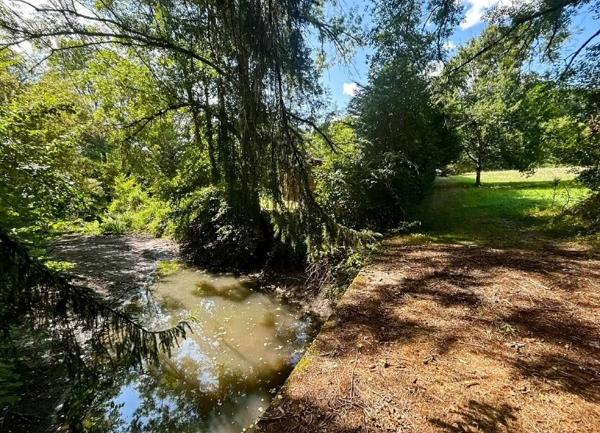 Maison à vendre    7 pièces •  Vergt