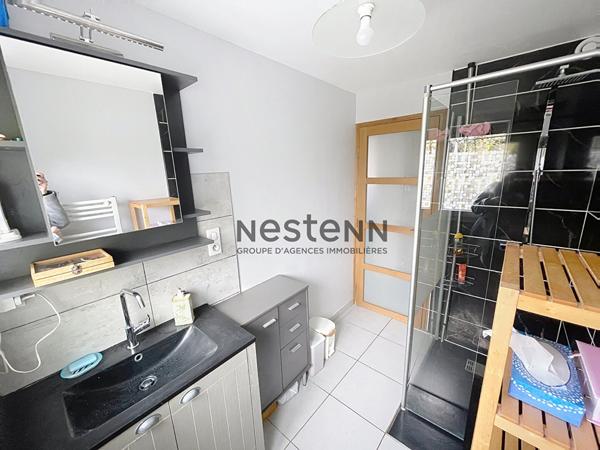 Maison 5 pièces familiale rénovée au calme à THEIX-NOYALO