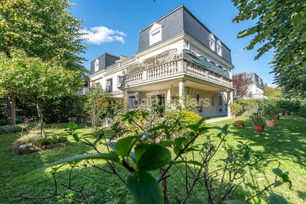 Vente Appartement84 m² - 4 Pièces - SAINT MAUR DES FOSSES (94100)